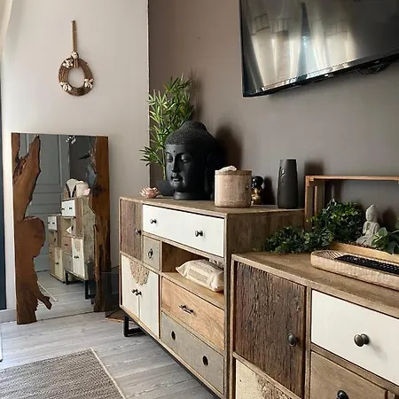Cosy 2 Homestay